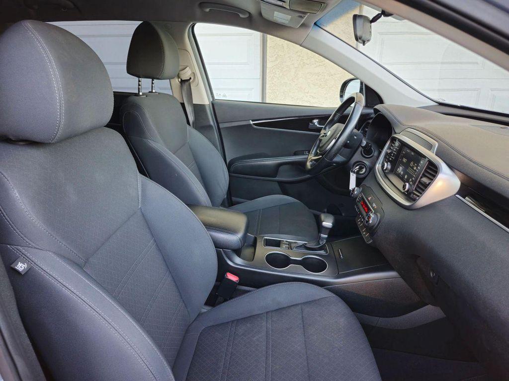 used 2019 Kia Sorento car, priced at $14,999