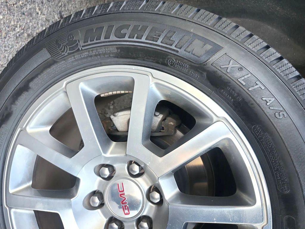 used 2015 GMC Yukon car, priced at $17,499