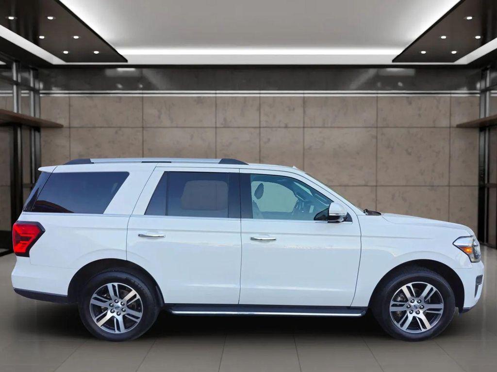 used 2023 Ford Expedition car, priced at $31,999