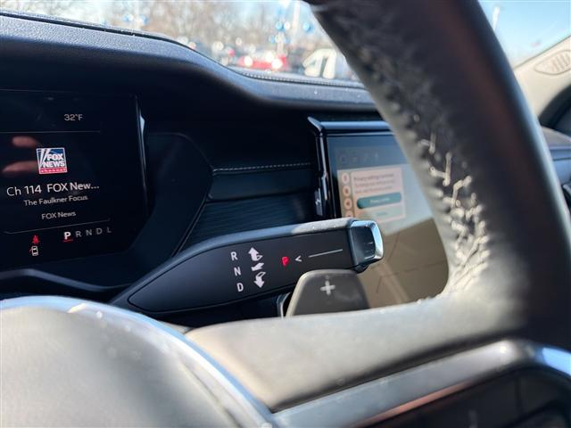 used 2025 GMC Acadia car, priced at $34,999