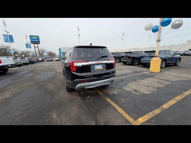 used 2022 GMC Acadia car, priced at $25,999