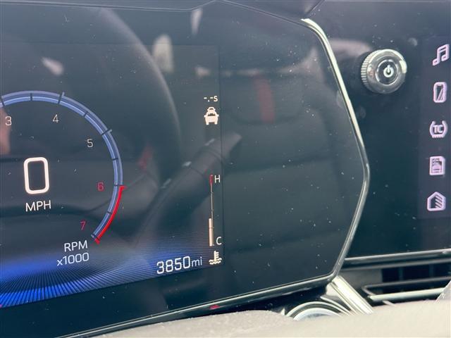 used 2025 Chevrolet Trax car, priced at $24,999