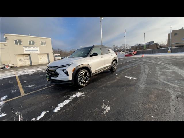 used 2025 Chevrolet TrailBlazer car, priced at $28,853