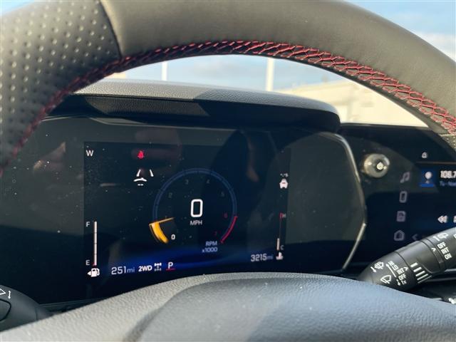 used 2025 Chevrolet TrailBlazer car, priced at $28,853