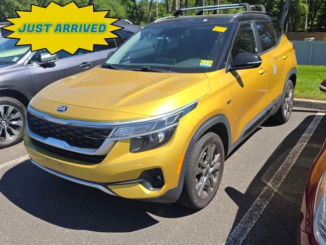 used 2021 Kia Seltos car, priced at $17,136