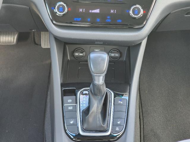 used 2022 Hyundai Ioniq Plug-In Hybrid car, priced at $19,432