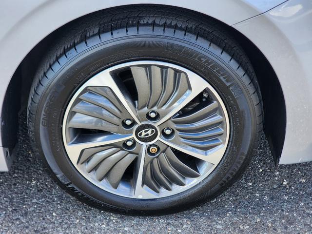 used 2022 Hyundai Ioniq Plug-In Hybrid car, priced at $19,432