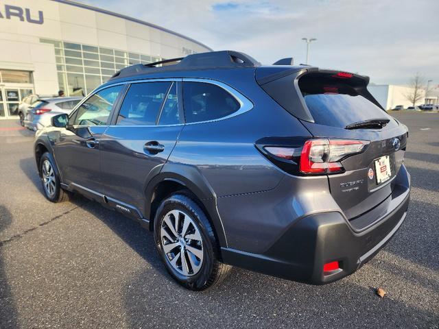 used 2025 Subaru Outback car, priced at $27,312