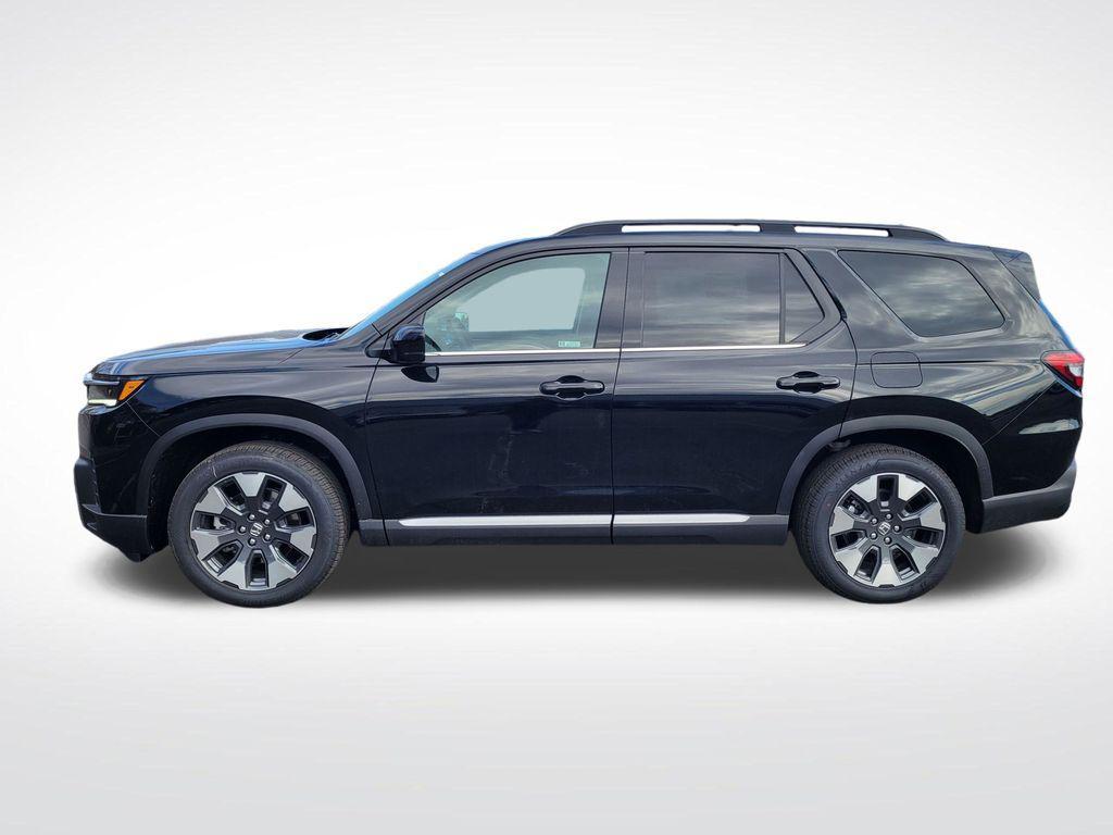 new 2026 Honda Pilot car, priced at $56,035