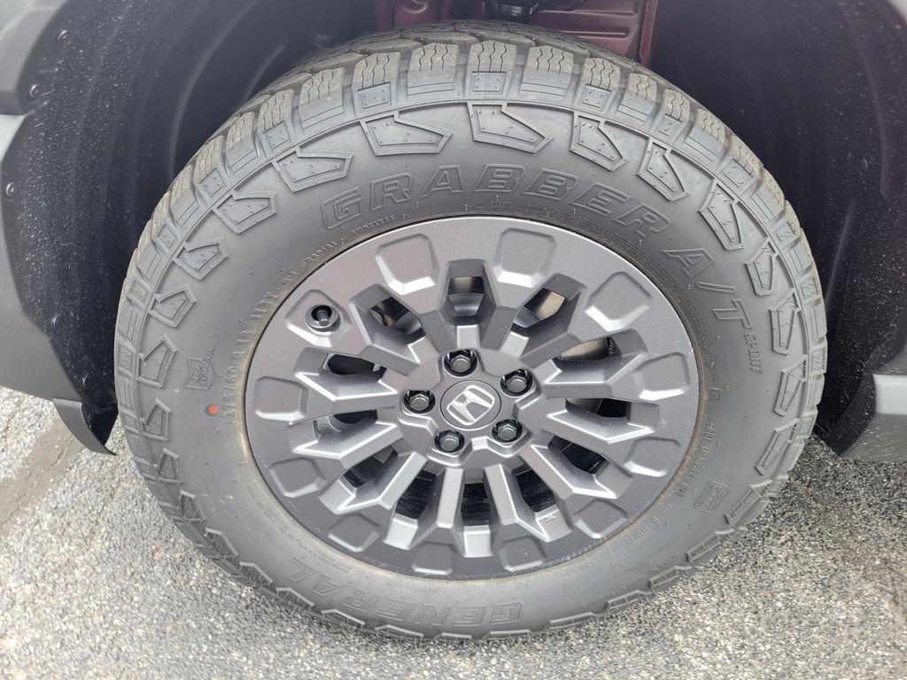 new 2026 Honda Passport car, priced at $50,400