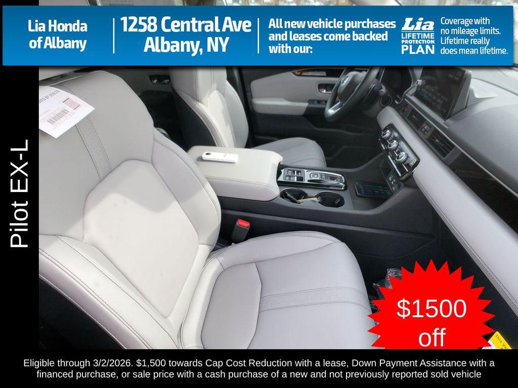 new 2025 Honda Pilot car, priced at $47,550