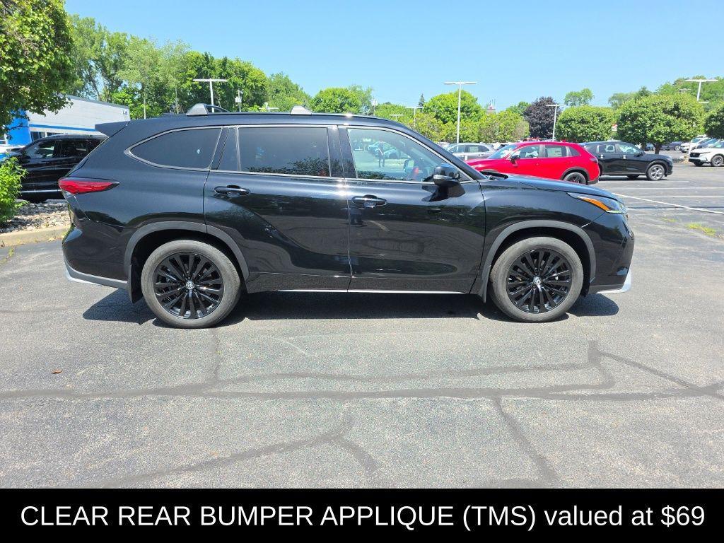 used 2023 Toyota Highlander car, priced at $40,170