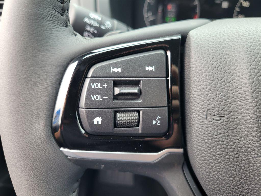 new 2026 Honda Odyssey car, priced at $44,290