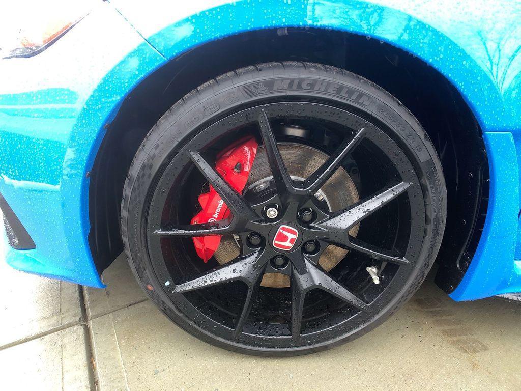 new 2025 Honda Civic Type R car, priced at $45,995