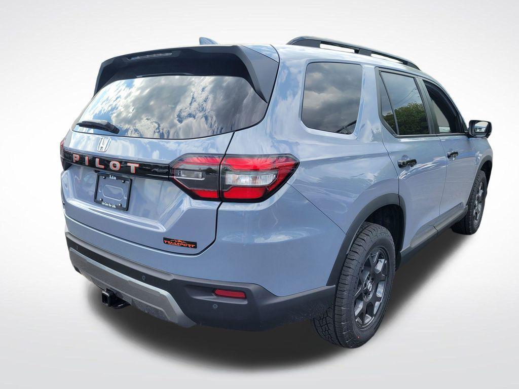 new 2026 Honda Pilot car, priced at $52,345
