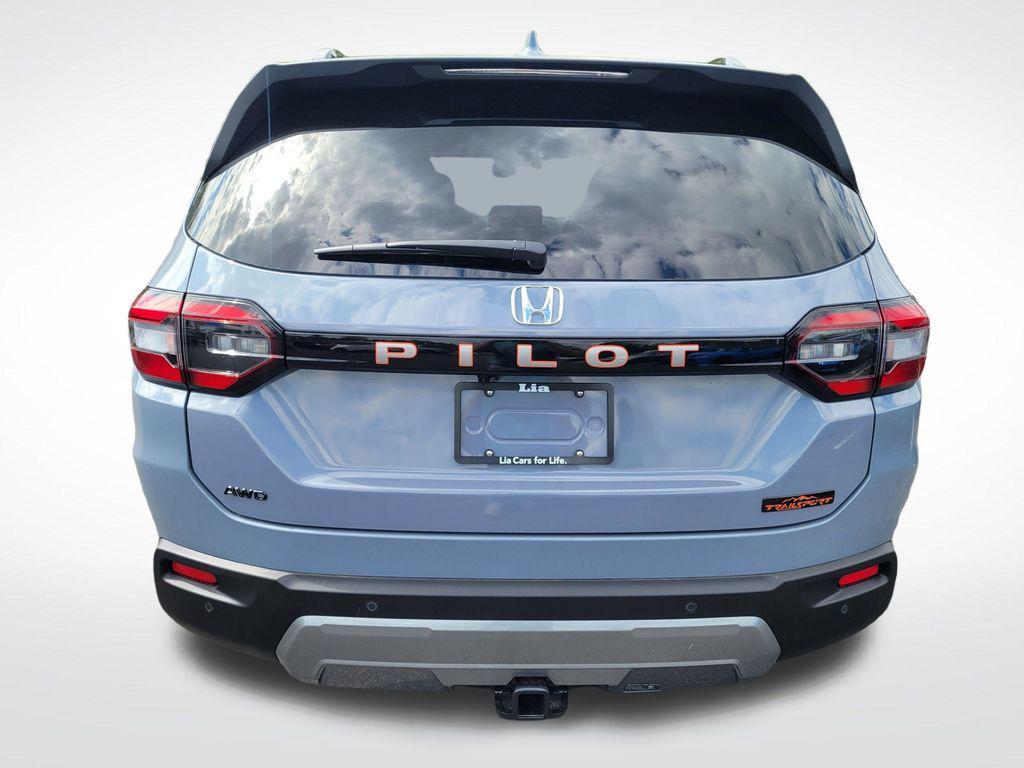 new 2026 Honda Pilot car, priced at $52,345