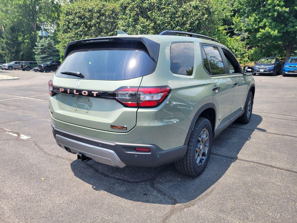 new 2026 Honda Pilot car, priced at $53,570