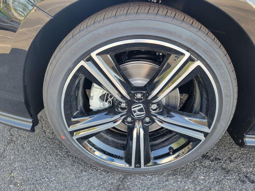 new 2026 Honda Accord Hybrid car, priced at $34,990