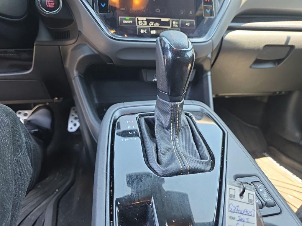 used 2025 Subaru Crosstrek car, priced at $27,995