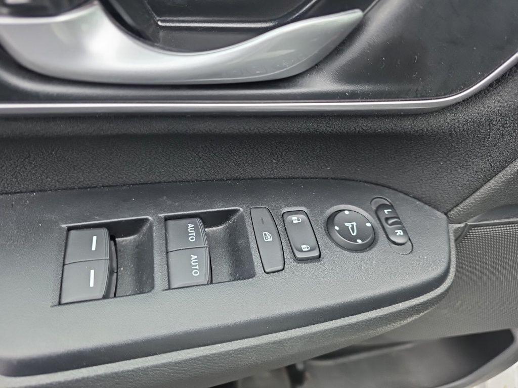 used 2021 Honda CR-V car, priced at $21,895