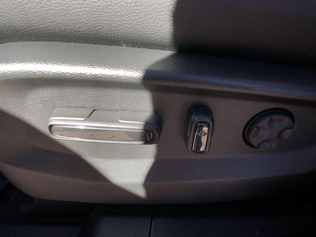 new 2025 Honda Odyssey car, priced at $45,275