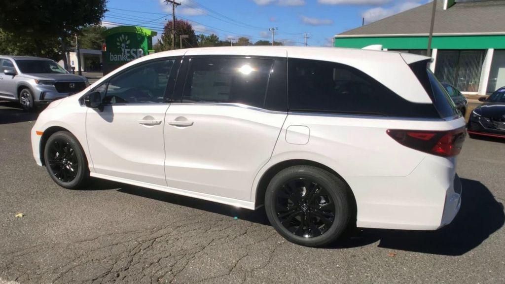 new 2025 Honda Odyssey car, priced at $45,275