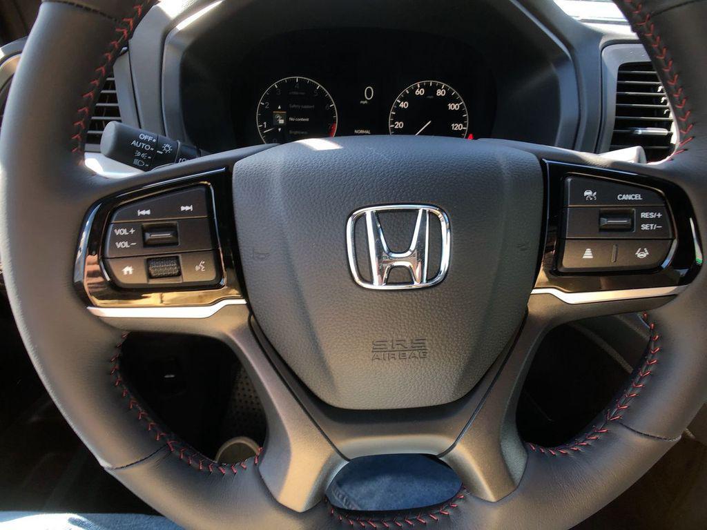 new 2025 Honda Odyssey car, priced at $45,275