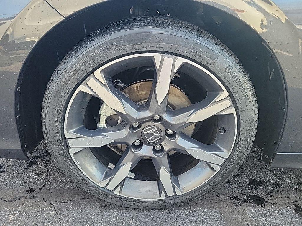 used 2025 Honda Civic Hybrid car, priced at $27,495