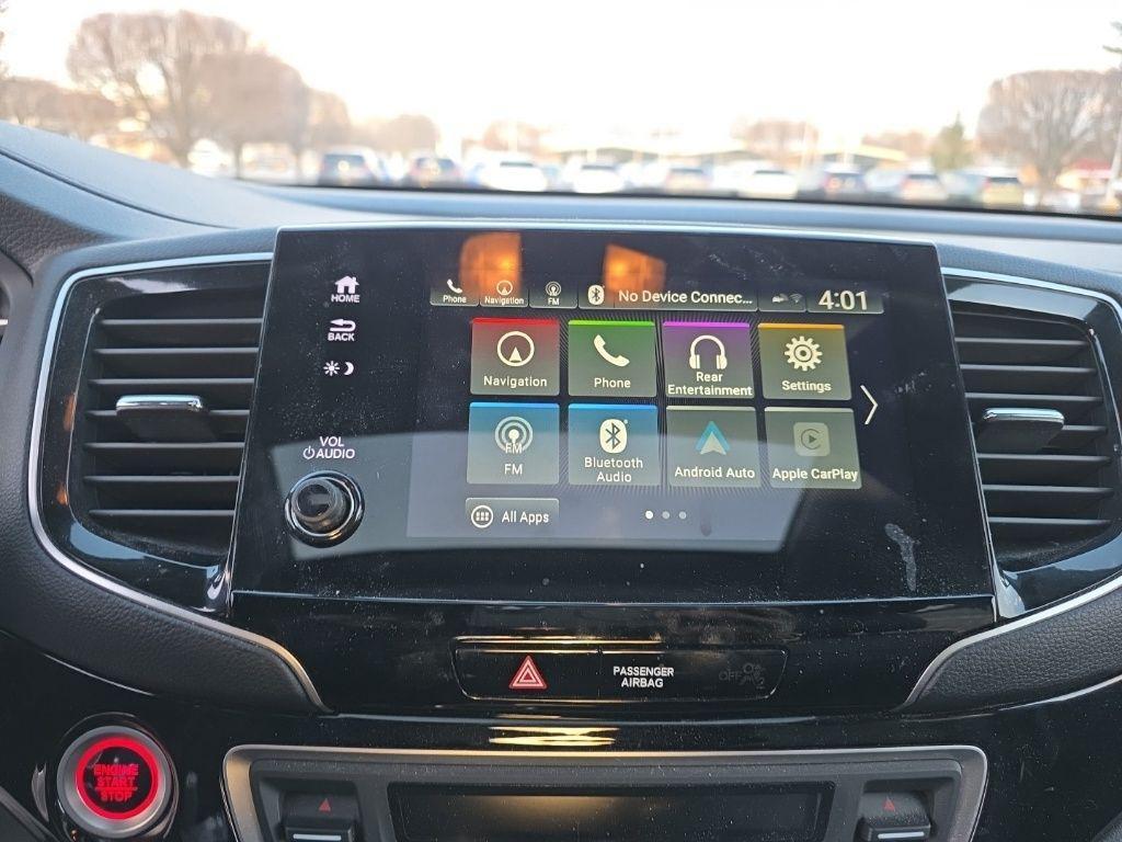 used 2019 Honda Pilot car, priced at $27,995
