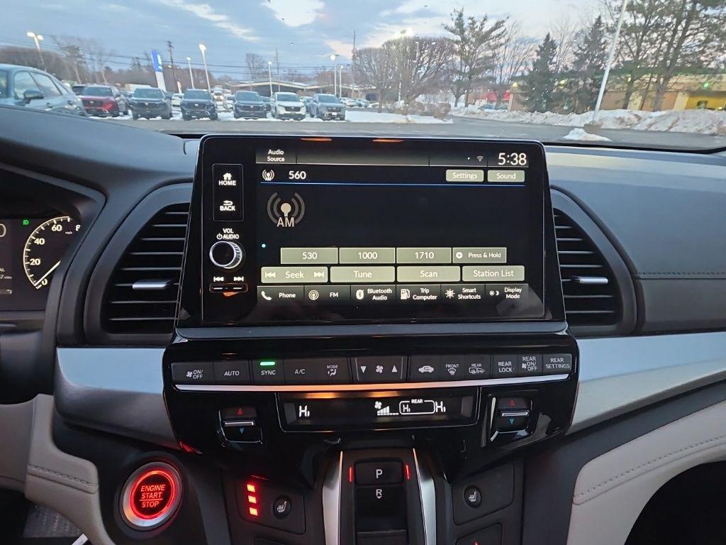 used 2025 Honda Odyssey car, priced at $38,890