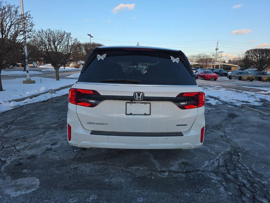 used 2025 Honda Odyssey car, priced at $40,895