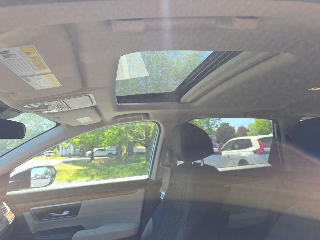 used 2022 Honda CR-V car, priced at $26,995