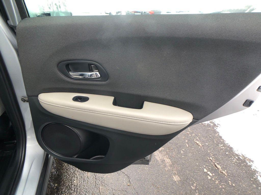 used 2022 Honda HR-V car, priced at $18,995