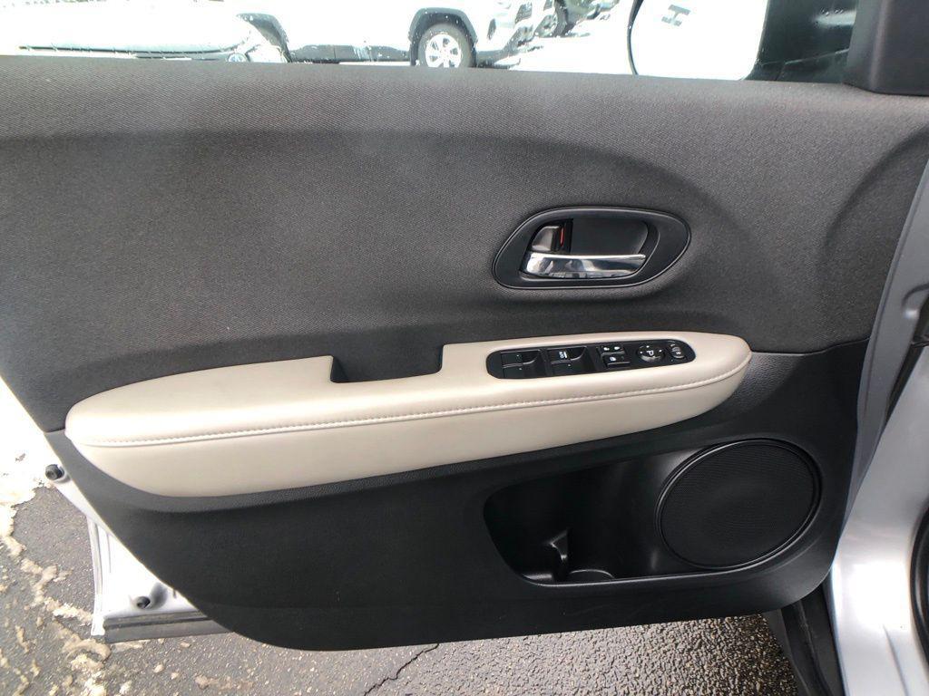 used 2022 Honda HR-V car, priced at $18,995