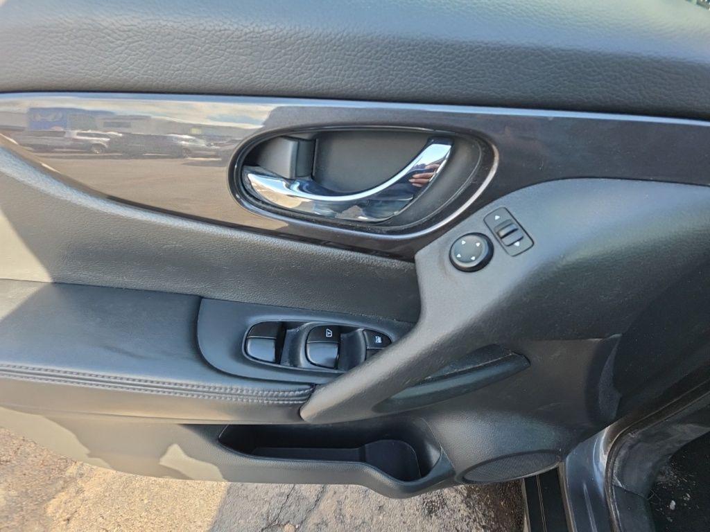 used 2018 Nissan Rogue car, priced at $12,995