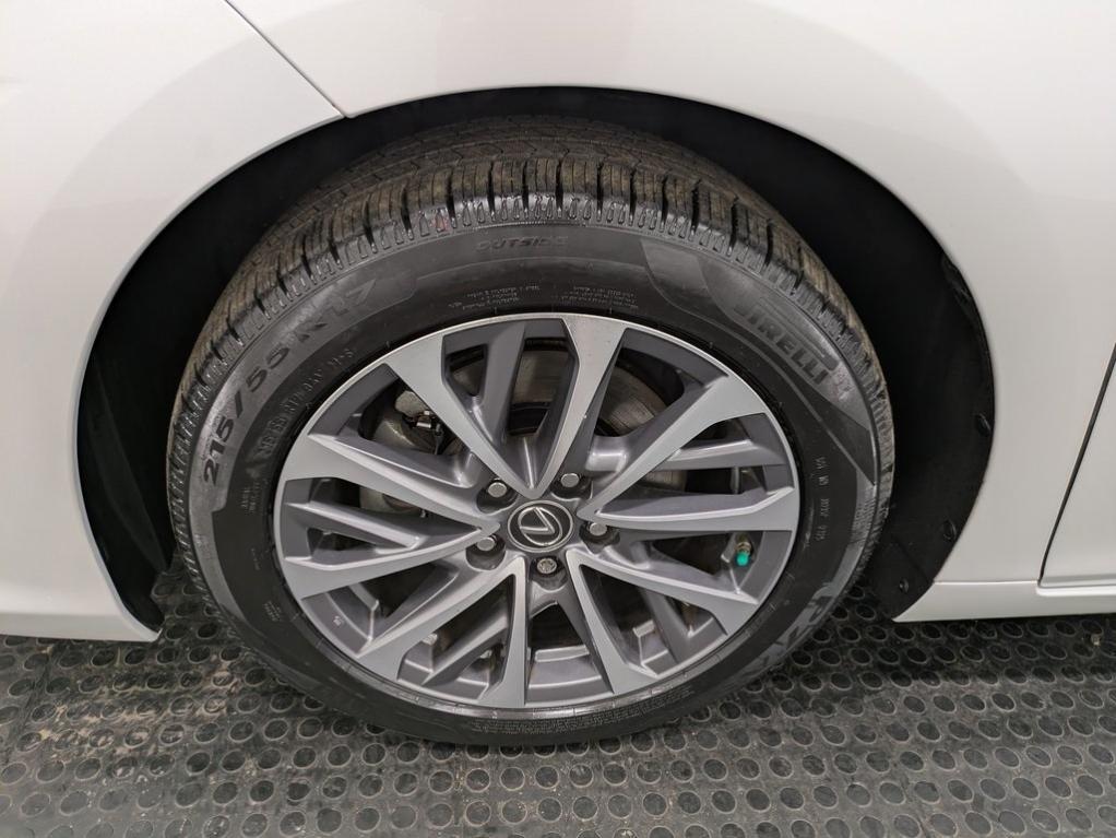 used 2022 Lexus ES 350 car, priced at $32,749