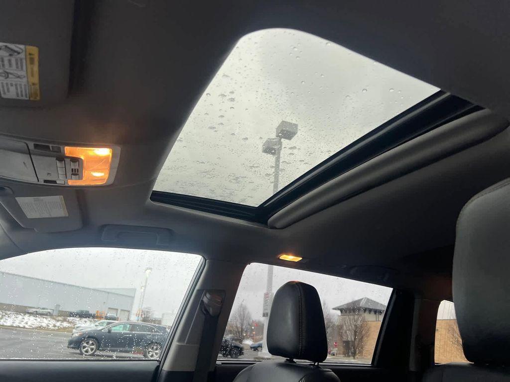 used 2019 Toyota Highlander car, priced at $18,448