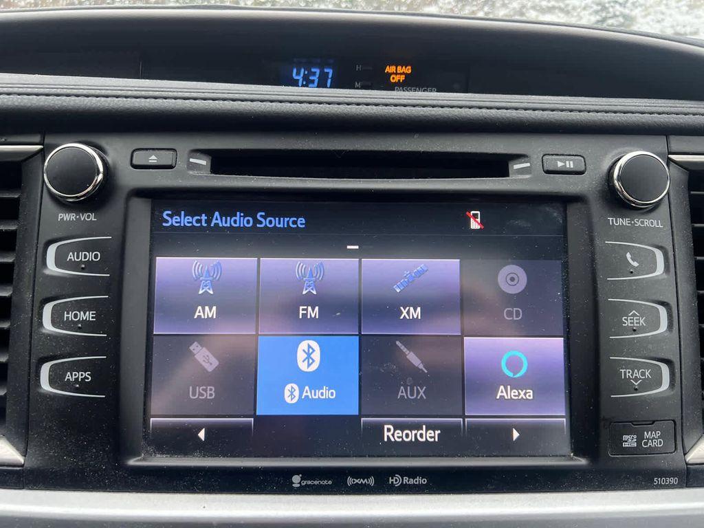 used 2019 Toyota Highlander car, priced at $18,448