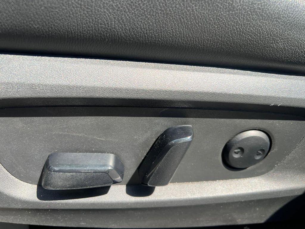 used 2022 Nissan Pathfinder car, priced at $27,272