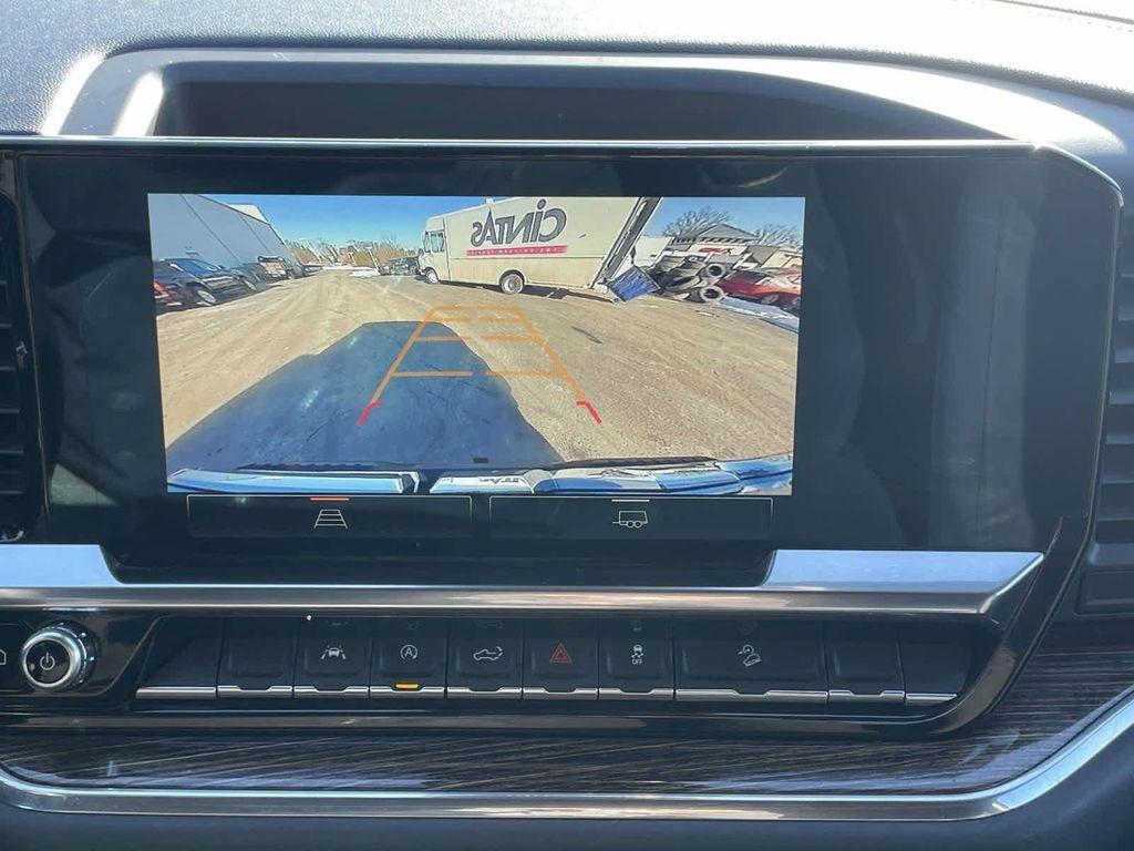 used 2023 GMC Sierra 1500 car, priced at $40,768