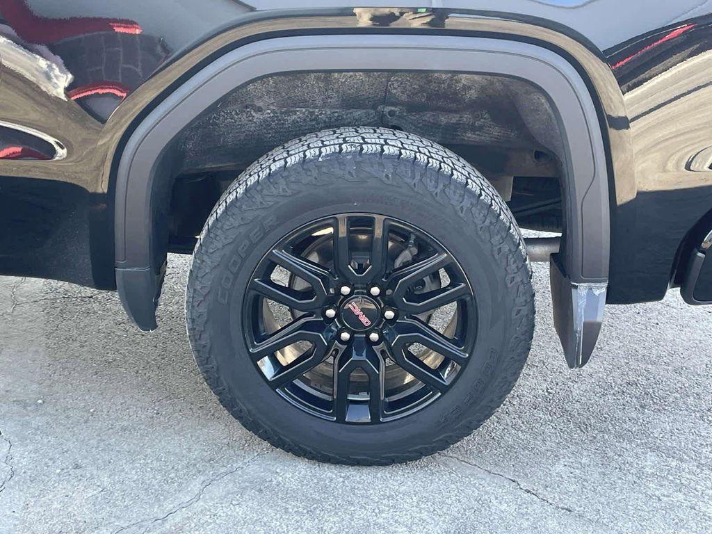 used 2023 GMC Sierra 1500 car, priced at $40,768