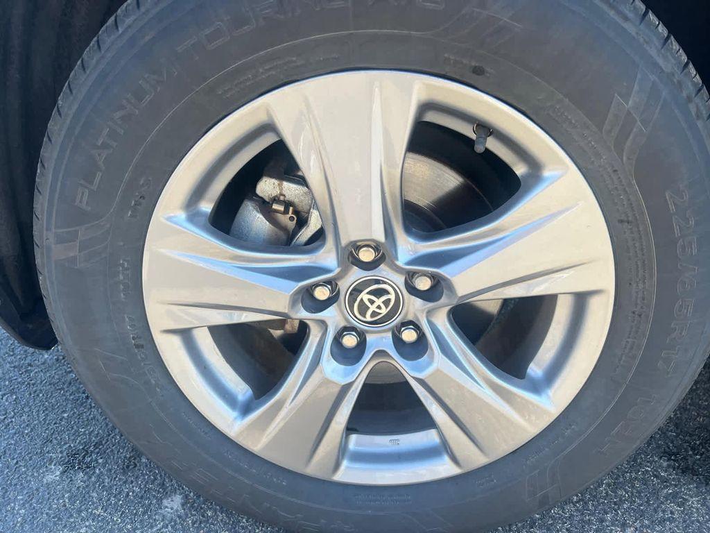 used 2022 Toyota RAV4 Hybrid car, priced at $30,988