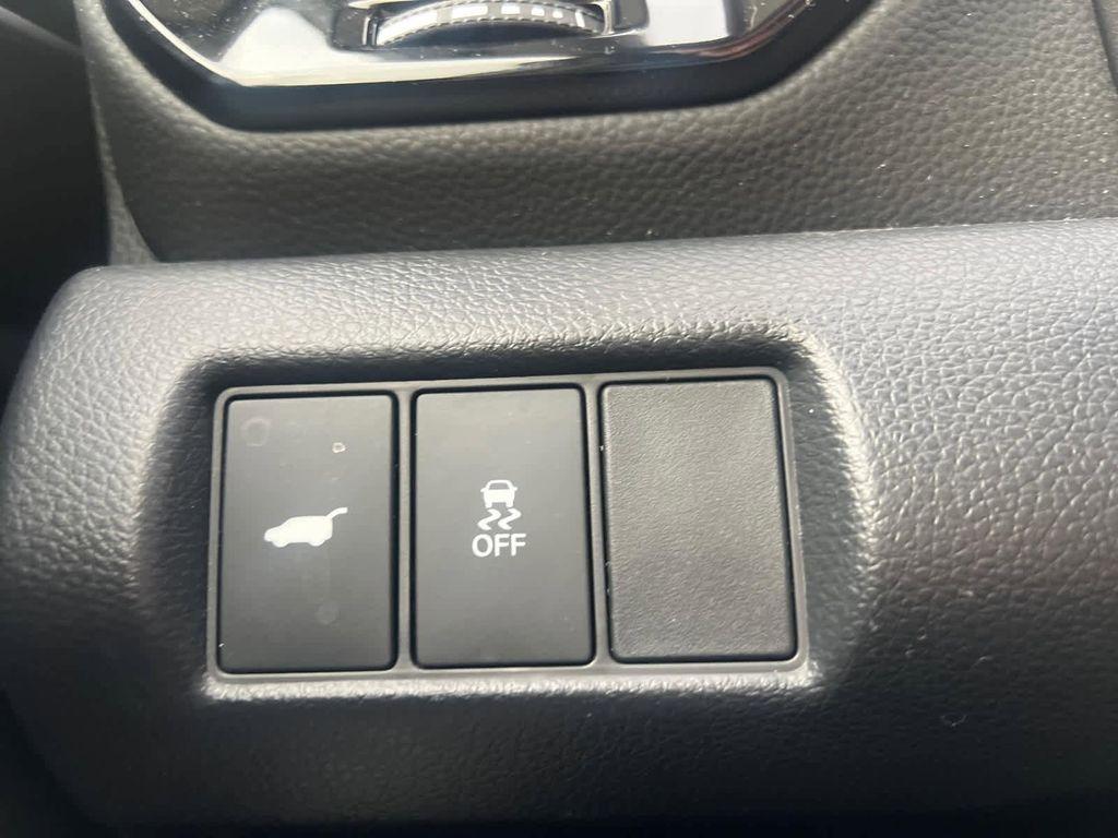 used 2025 Honda Pilot car, priced at $46,764