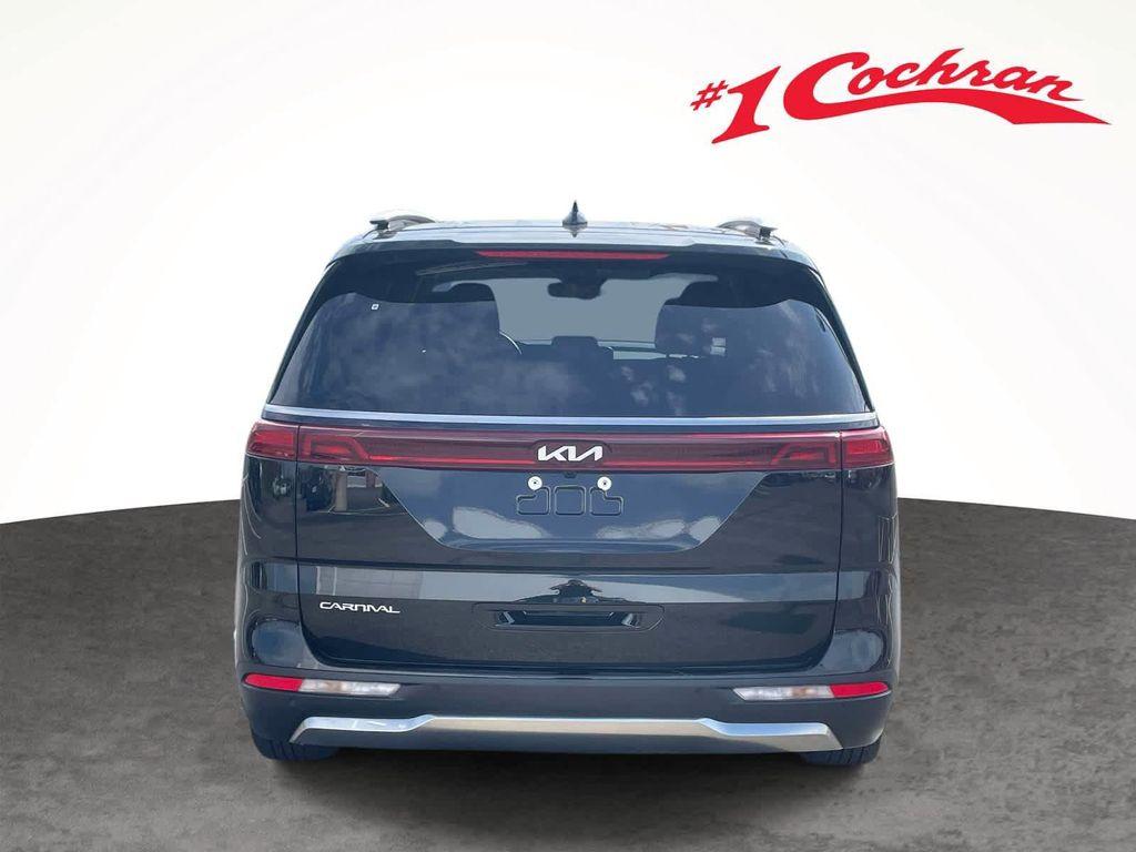 used 2024 Kia Carnival car, priced at $36,424