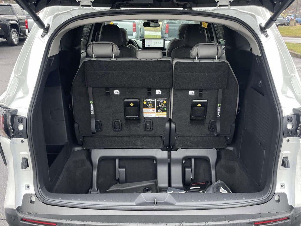 new 2026 Toyota Sienna car, priced at $51,695