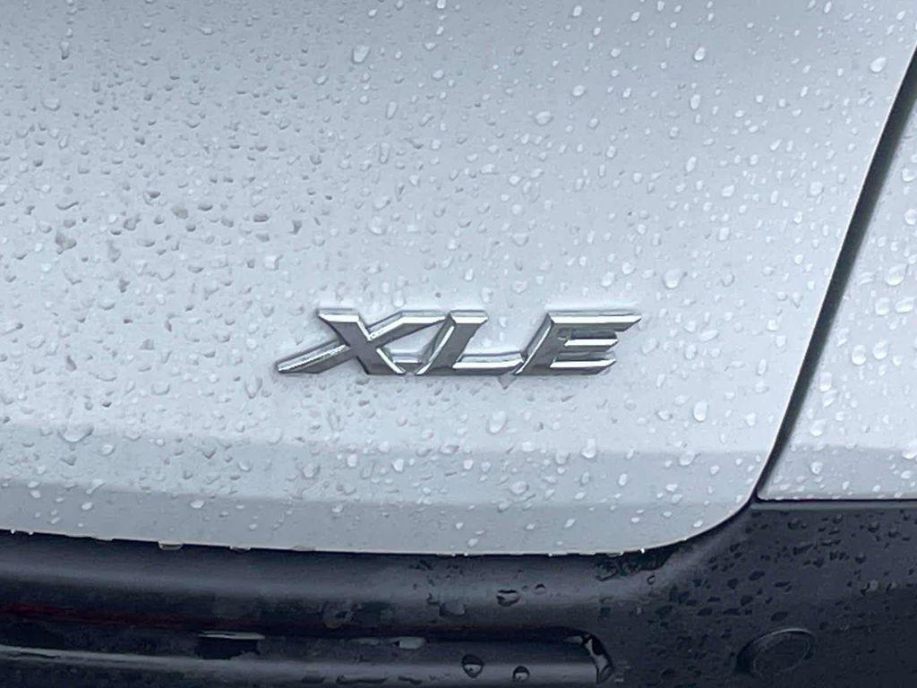 new 2026 Toyota Sienna car, priced at $51,695