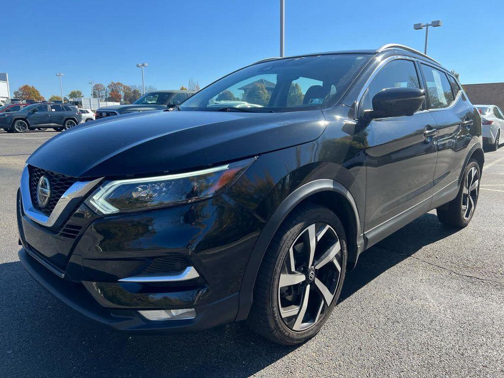 used 2020 Nissan Rogue Sport car, priced at $19,378