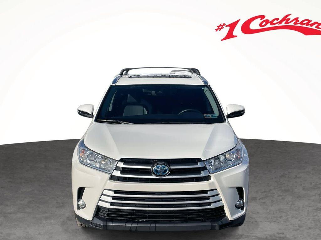 used 2017 Toyota Highlander Hybrid car, priced at $19,452