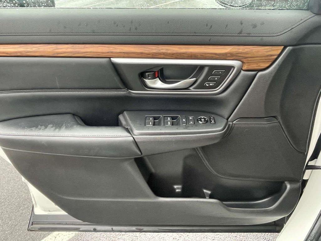 used 2017 Honda CR-V car, priced at $18,881