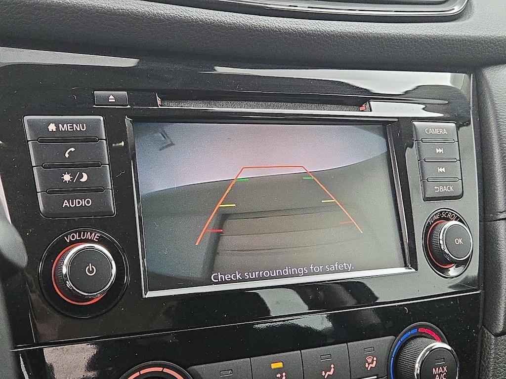 used 2019 Nissan Rogue car, priced at $19,998